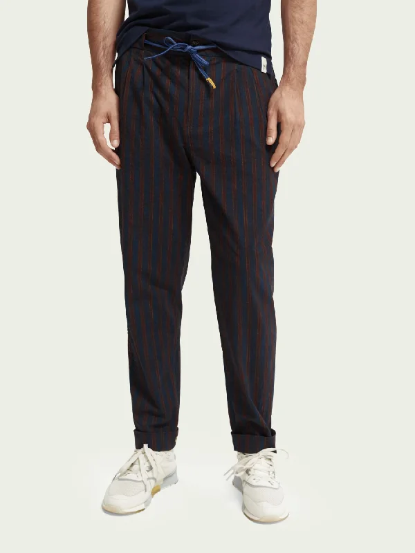Take advantage of our men’s fashion sale – it’s your time to save! Scotch & Soda Pleated Regular-fit Printed Chino Take advantage of our men’s fashion sale – it’s your time to save! Scotch & Soda Pleated Regular-fit Printed Chino