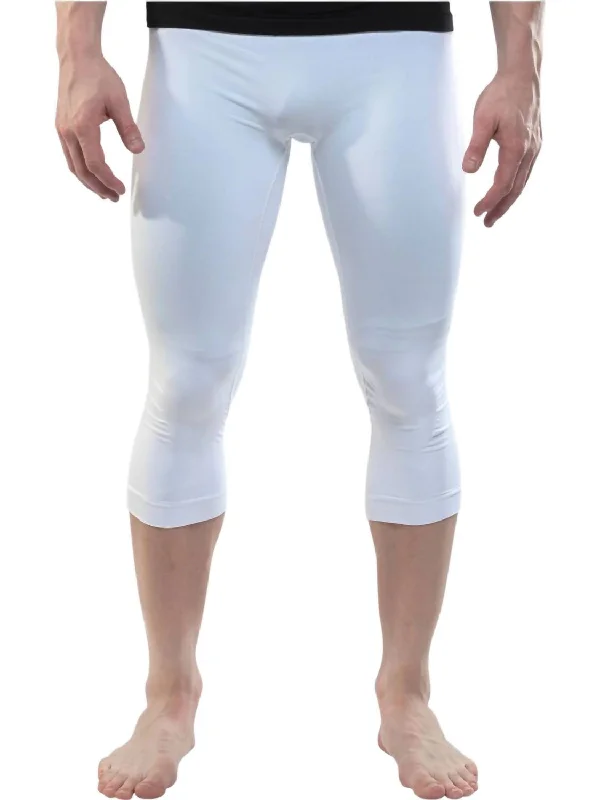 Shop stylish clothing for less – Great deals this week only. Base Layer 3/4 Compression Capri In White Shop stylish clothing for less – Great deals this week only. Base Layer 3/4 Compression Capri In White