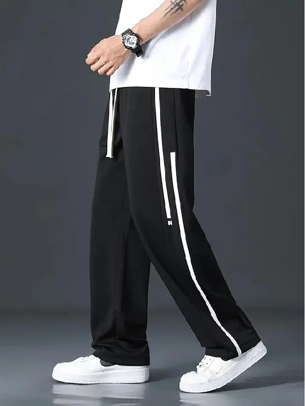 Get stylish outfits for every occasion – Shop now and save! Vimal Jonney Solid Black Regular Fit Polyster Lycra Trackpant For Men Get stylish outfits for every occasion – Shop now and save! Vimal Jonney Solid Black Regular Fit Polyster Lycra Trackpant For Men