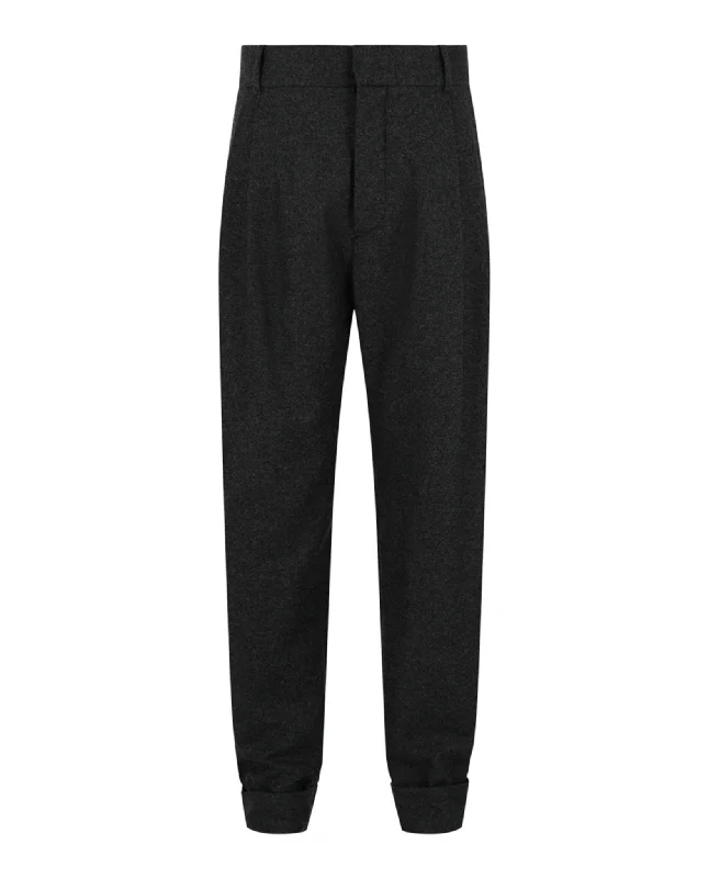Shop the latest men's clothing trends at a fraction of the price. Pleated Wool Trousers Shop the latest men's clothing trends at a fraction of the price. Pleated Wool Trousers