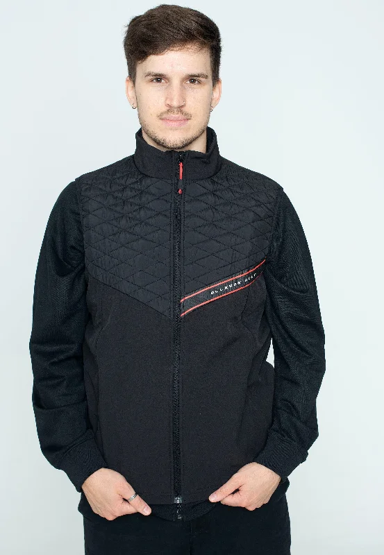 Bundle and save: Shop men’s fashion and enjoy exclusive discounts. Ellesse - Komba Gilet Black - Vest Bundle and save: Shop men’s fashion and enjoy exclusive discounts. Ellesse - Komba Gilet Black - Vest