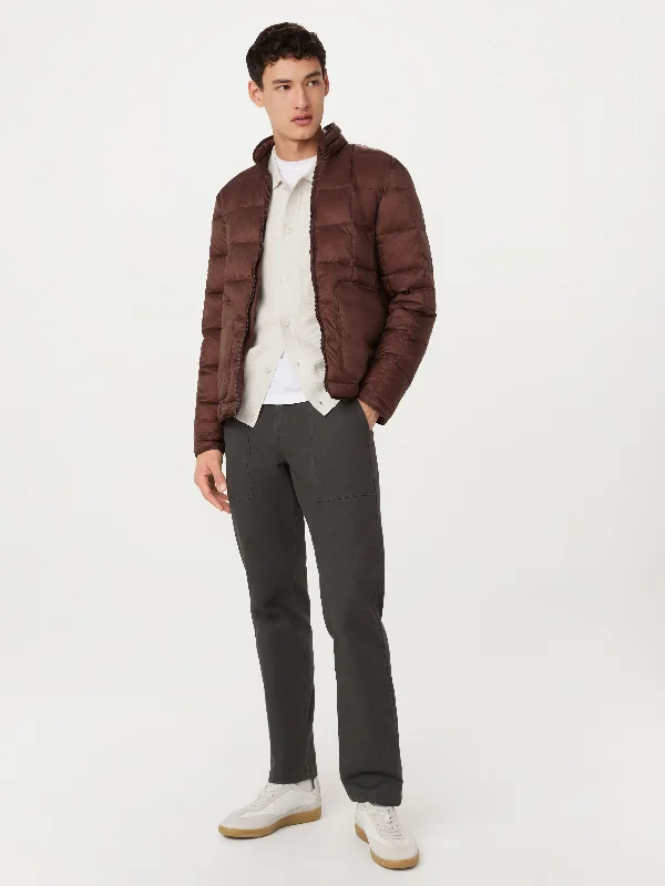 Exclusive discounts on all types of clothing – Shop now! The Aero Packable Jacket in Deep Brown Exclusive discounts on all types of clothing – Shop now! The Aero Packable Jacket in Deep Brown
