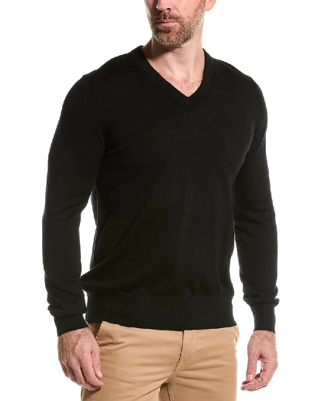 Get the latest trends in men’s clothing – huge savings inside. Brooks Brothers Merino Wool V-Neck Sweater Get the latest trends in men’s clothing – huge savings inside. Brooks Brothers Merino Wool V-Neck Sweater