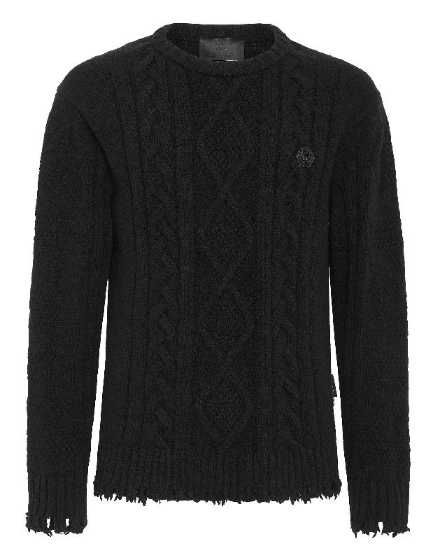 Last chance! Men’s clothing at unbeatable prices. Lambswool Pullover Round Neck LS Skull&Bones Last chance! Men’s clothing at unbeatable prices. Lambswool Pullover Round Neck LS Skull&Bones