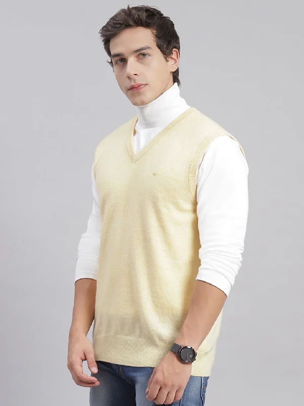 Get 20% off your first order of men’s fashion. Men Beige Solid V Neck Sleeveless Sweaters/Pullovers Get 20% off your first order of men’s fashion. Men Beige Solid V Neck Sleeveless Sweaters/Pullovers