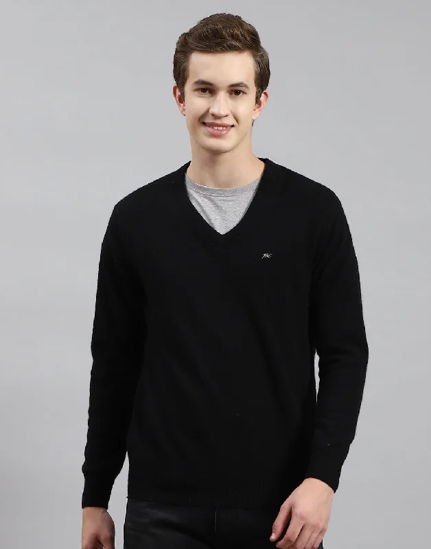 Shop our men's clothing collection for the best prices of the season. Men Black Solid V Neck Full Sleeve Pullover Shop our men's clothing collection for the best prices of the season. Men Black Solid V Neck Full Sleeve Pullover