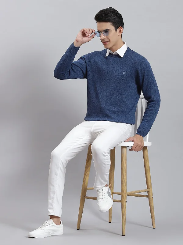 Get the latest trends in men’s clothing – huge savings inside. Men Blue Solid Round Neck Full Sleeve Sweaters/Pullovers Get the latest trends in men’s clothing – huge savings inside. Men Blue Solid Round Neck Full Sleeve Sweaters/Pullovers