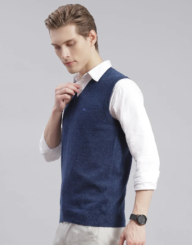 Best deals fashion – Don’t miss the latest clothing discounts. Men Blue Solid V Neck Sleeveless Sweater Best deals fashion – Don’t miss the latest clothing discounts. Men Blue Solid V Neck Sleeveless Sweater