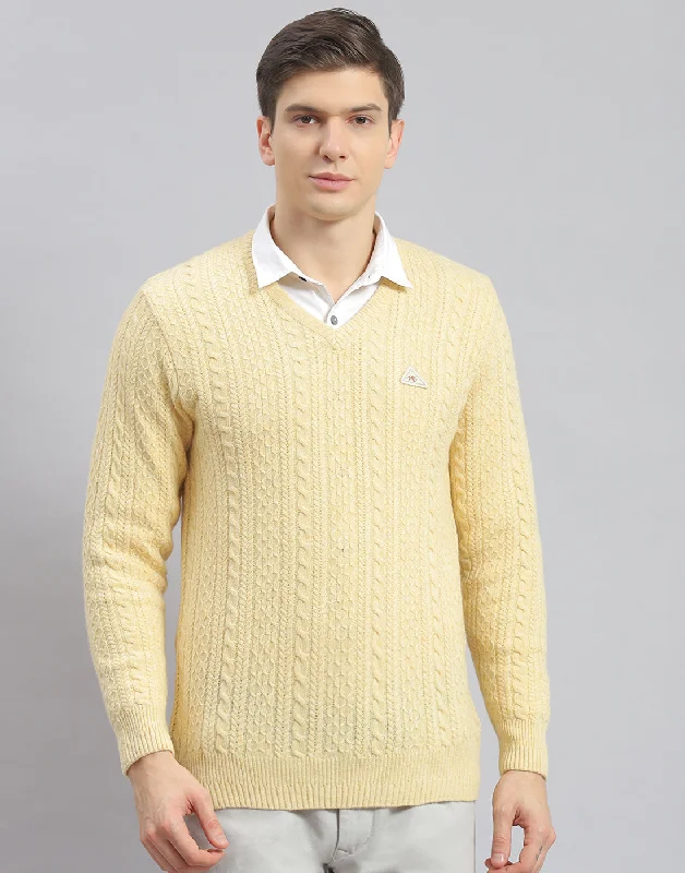 Shop the look you love at prices you’ll love even more! Men Cream Self Design V Neck Full Sleeve Pullover Shop the look you love at prices you’ll love even more! Men Cream Self Design V Neck Full Sleeve Pullover