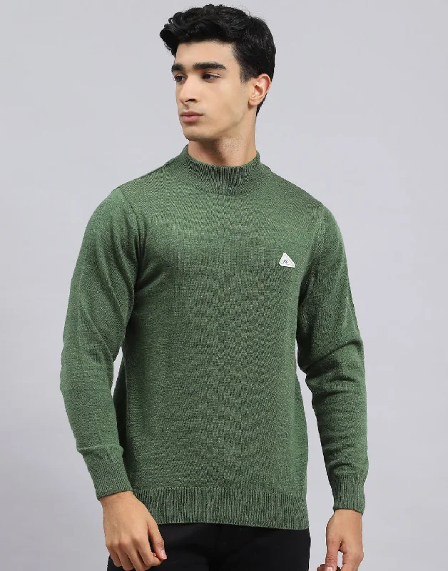 Shop now and enjoy massive savings on stylish clothing for all seasons. Men Green Solid Turtle Neck Full Sleeve Pullover Shop now and enjoy massive savings on stylish clothing for all seasons. Men Green Solid Turtle Neck Full Sleeve Pullover