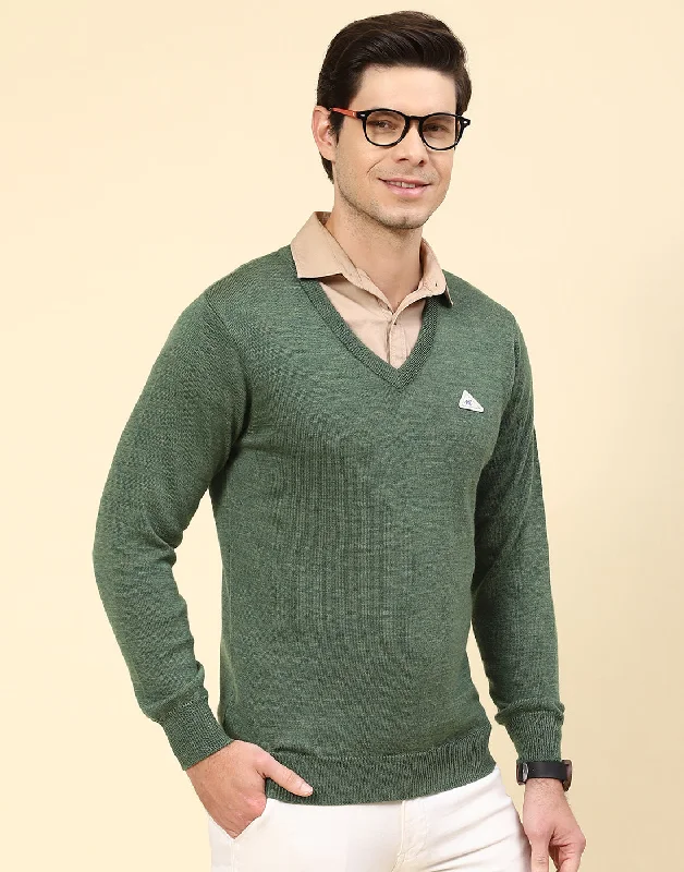 Shop the latest clothing deals – Huge discounts on fashion essentials! Men Green Solid V Neck Full Sleeve Pullover Shop the latest clothing deals – Huge discounts on fashion essentials! Men Green Solid V Neck Full Sleeve Pullover