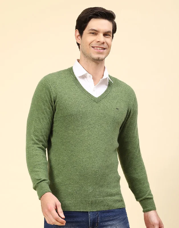 Buy now, pay later – exclusive savings on men’s clothing. Men Green Solid V Neck Full Sleeve Pullover Buy now, pay later – exclusive savings on men’s clothing. Men Green Solid V Neck Full Sleeve Pullover