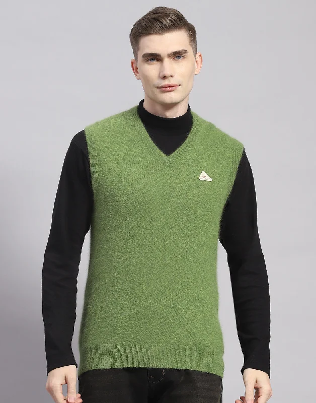 Big discounts – don’t miss out!  Men Green Solid V Neck Sleeveless Sweater