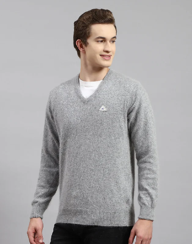 Seasonal sale  Men Grey Solid V Neck Full Sleeve Pullover