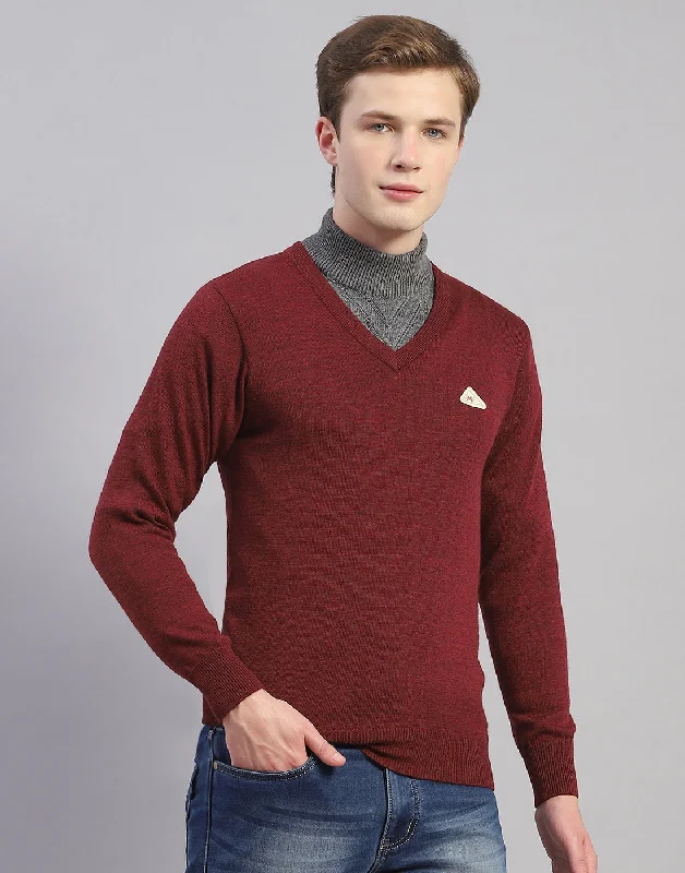 Best deals fashion – Don’t miss the latest clothing discounts. Men Maroon Solid V Neck Full Sleeve Pullover Best deals fashion – Don’t miss the latest clothing discounts. Men Maroon Solid V Neck Full Sleeve Pullover