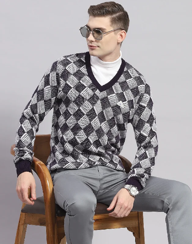 Seasonal fashion sale – Save on all your wardrobe essentials today! Men Navy Blue Self Design V Neck Full Sleeve Pullover Seasonal fashion sale – Save on all your wardrobe essentials today! Men Navy Blue Self Design V Neck Full Sleeve Pullover