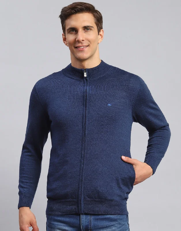Check out the best prices on men's fashion basics – limited time offer. Men Navy Blue Solid Stand Collar Full Sleeve Pullover Check out the best prices on men's fashion basics – limited time offer. Men Navy Blue Solid Stand Collar Full Sleeve Pullover