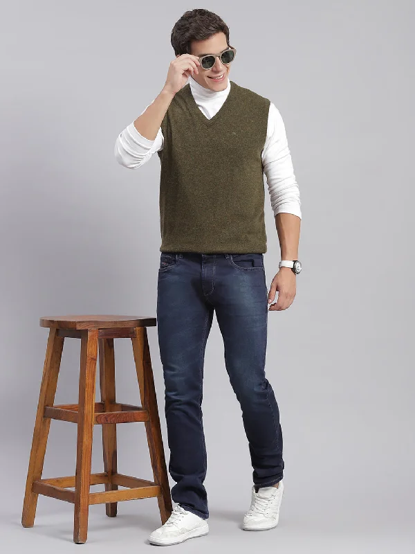 Limited-time offer – Shop top-rated clothing with massive discounts! Men Olive Solid V Neck Sleeveless Sweaters/Pullovers Limited-time offer – Shop top-rated clothing with massive discounts! Men Olive Solid V Neck Sleeveless Sweaters/Pullovers