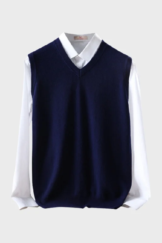 End-of-season sale – men’s clothing essentials up to 60% off! Foxy Merino Wool Sweater Vest End-of-season sale – men’s clothing essentials up to 60% off! Foxy Merino Wool Sweater Vest