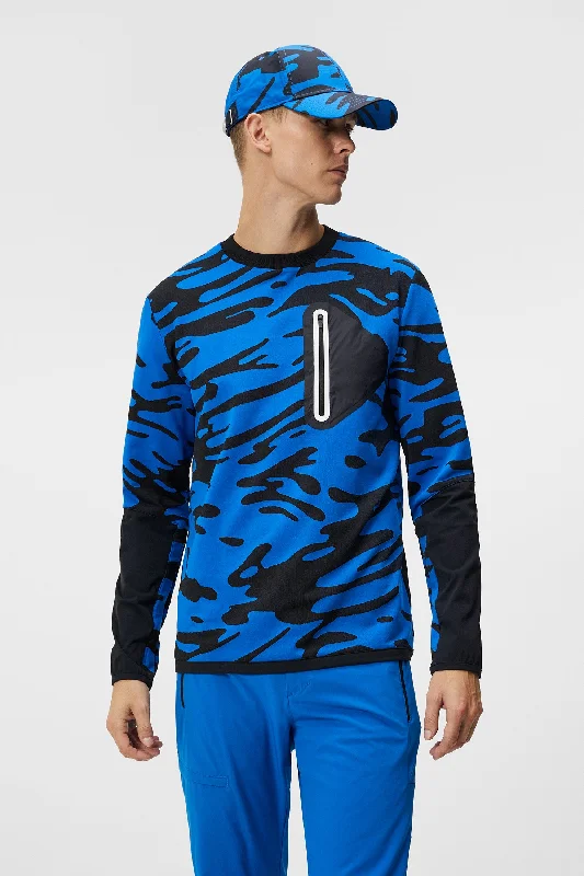 Limited-time promo – up to 70% off on men's essentials. Alonso Jacquard Sweatshirt Limited-time promo – up to 70% off on men's essentials. Alonso Jacquard Sweatshirt