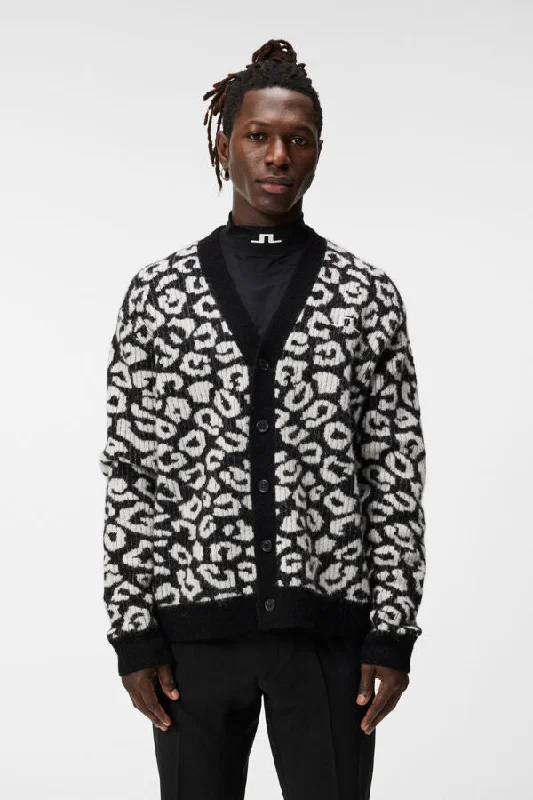 Get fresh fashion for less – Shop trendy clothing at discounted prices. Frederic Jacquard Cardigan Get fresh fashion for less – Shop trendy clothing at discounted prices. Frederic Jacquard Cardigan