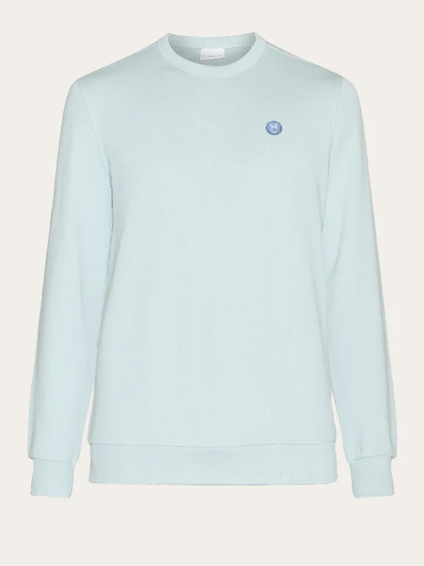 Flash sale on trendy clothing – Limited time offers available online. Basic badge sweat - Gray Mist Flash sale on trendy clothing – Limited time offers available online. Basic badge sweat - Gray Mist