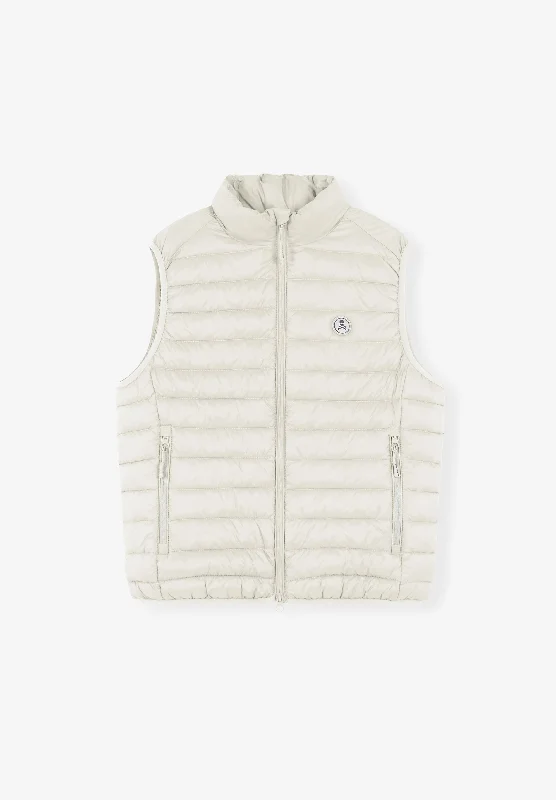 Bundle and save: Shop men’s fashion and enjoy exclusive discounts.  GSTAAD BT VEST