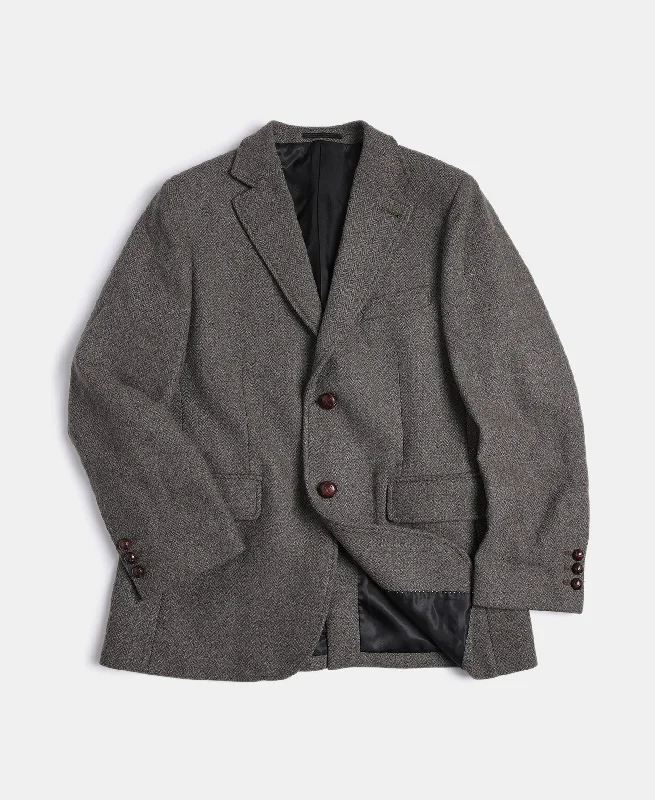 New season, new deals – shop men's clothing now!  Brown Herringbone Tweed Blazer