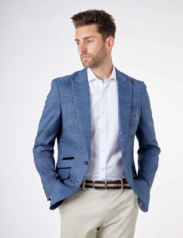 Huge savings on popular clothing styles – EKON – Blue Price of Wales Check Tailored Suit Jacket Huge savings on popular clothing styles – EKON – Blue Price of Wales Check Tailored Suit Jacket