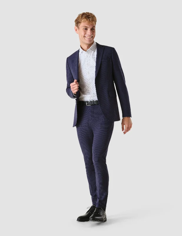 Seasonal fashion sale – Save on all your wardrobe essentials today! Essential Suit Bristol Blue Seasonal fashion sale – Save on all your wardrobe essentials today! Essential Suit Bristol Blue