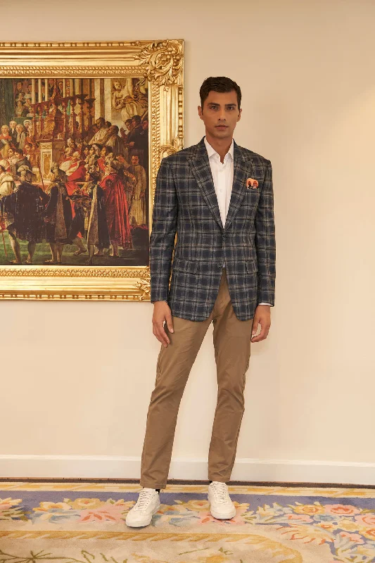 Shop affordable and stylish clothing – Limited-time discounts. Green Blue Windowpane checks Wool Jacket Shop affordable and stylish clothing – Limited-time discounts. Green Blue Windowpane checks Wool Jacket