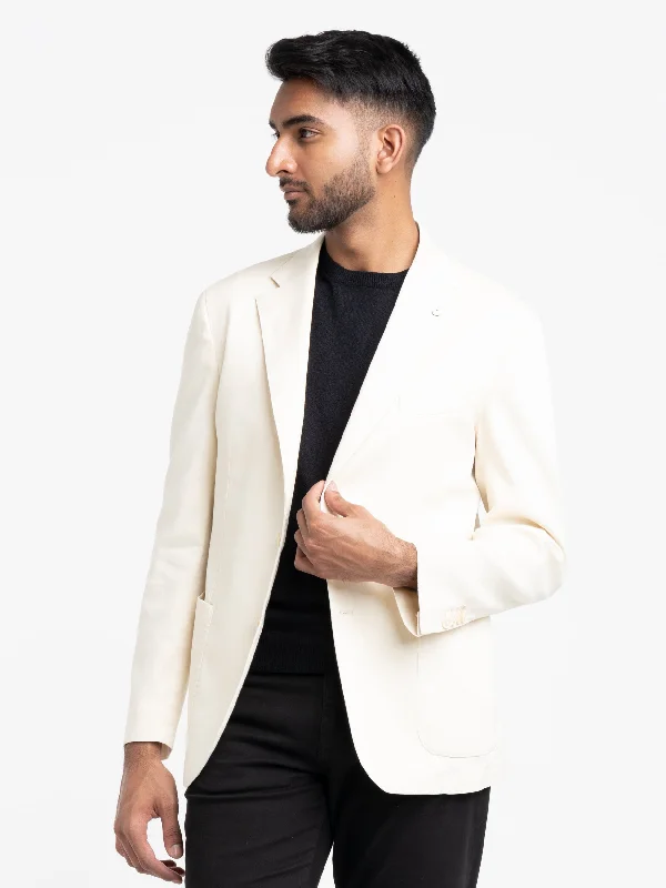Save big on all types of clothing – Shop the sale now! Ivory White Garment-Dyed Jack Sport Jacket Save big on all types of clothing – Shop the sale now! Ivory White Garment-Dyed Jack Sport Jacket
