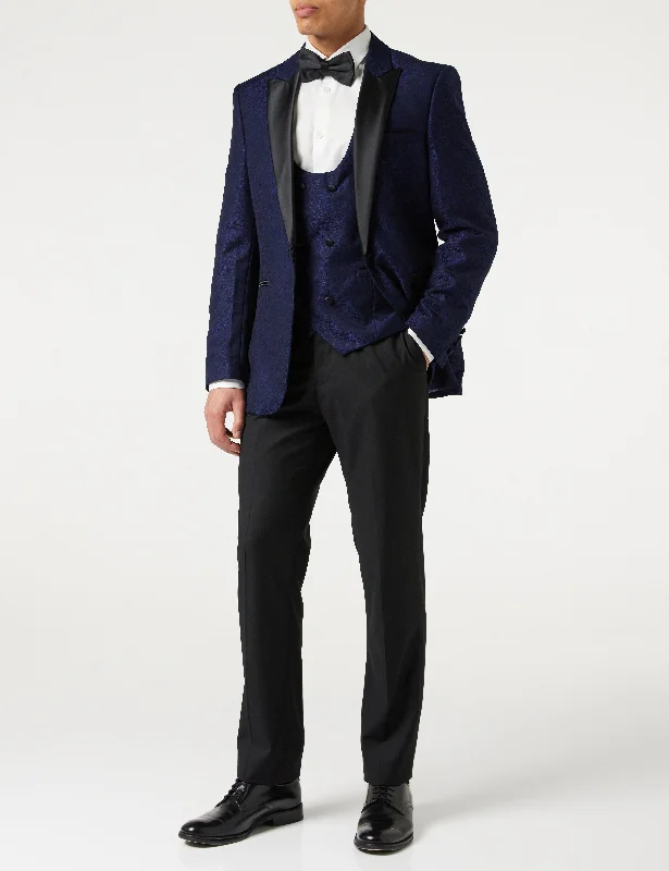 Look your best with exclusive savings on men’s fashion. LUCA - BLUE PRINTED DINNER TUX JACKET Look your best with exclusive savings on men’s fashion. LUCA - BLUE PRINTED DINNER TUX JACKET