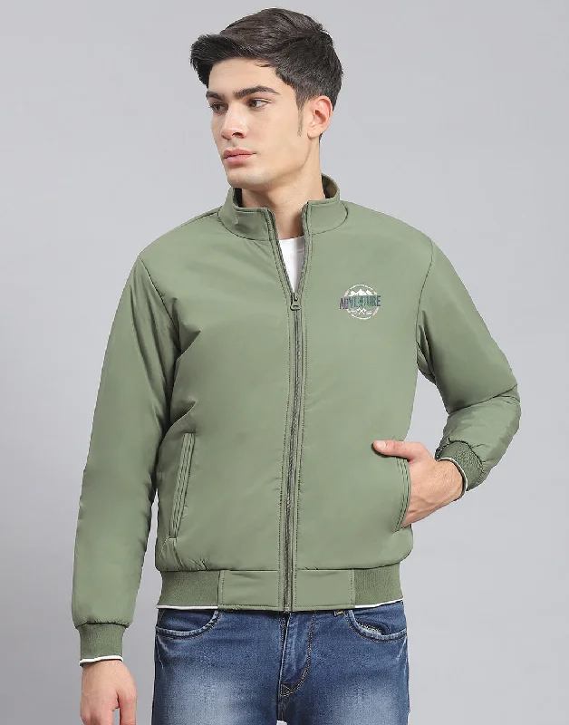 Top-rated clothing on sale – Shop now and get up to 80% off! Men Green Solid Stand Collar Full Sleeve Jacket Top-rated clothing on sale – Shop now and get up to 80% off! Men Green Solid Stand Collar Full Sleeve Jacket