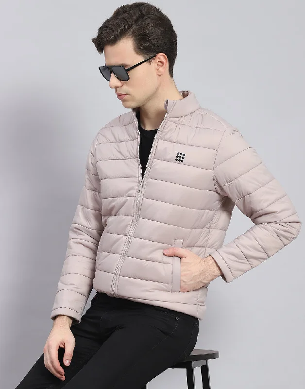 Unbeatable discounts on top-selling apparel – Only available online. Men Grey Solid Stand Collar Full Sleeve Jacket Unbeatable discounts on top-selling apparel – Only available online. Men Grey Solid Stand Collar Full Sleeve Jacket