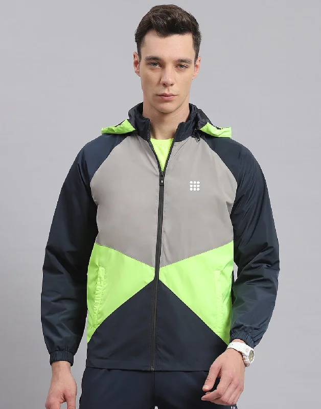Seasonal fashion sale – Save on all your wardrobe essentials today! Men Navy Blue Solid Hooded Full Sleeve Jacket Seasonal fashion sale – Save on all your wardrobe essentials today! Men Navy Blue Solid Hooded Full Sleeve Jacket