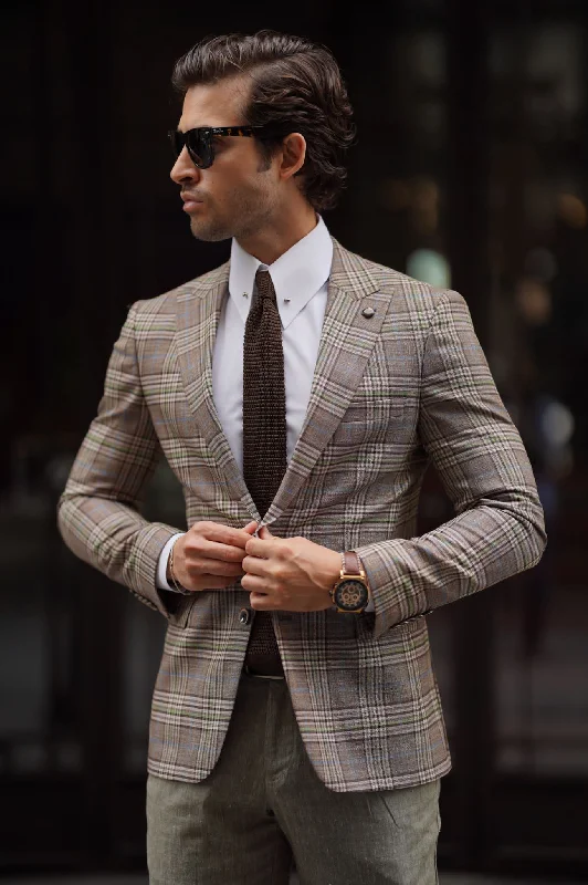 Shop stylish men’s clothing and enjoy amazing discounts. Stefano Plaid Beige Wool Blazer Shop stylish men’s clothing and enjoy amazing discounts. Stefano Plaid Beige Wool Blazer