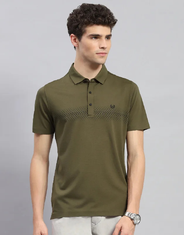 Shop stylish, comfortable men’s clothing at discounted prices. Men Olive Printed Polo Collar Half Sleeve T-Shirt Shop stylish, comfortable men’s clothing at discounted prices. Men Olive Printed Polo Collar Half Sleeve T-Shirt
