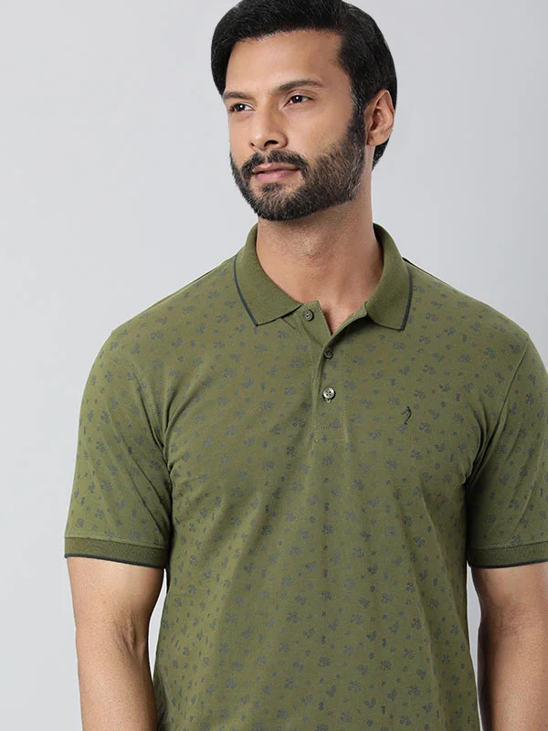 Flash discounts – men’s clothing essentials for less.  Men Printed Polo T-Shirt