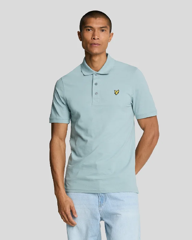 Shop the essentials – men’s wardrobe must-haves on sale.  Plain Polo Shirt