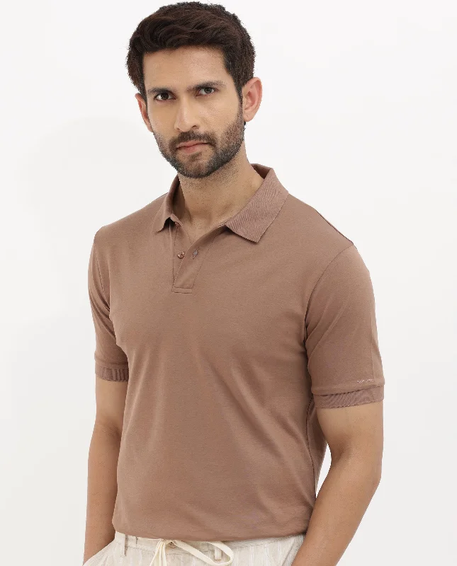 Shop the latest styles in men’s fashion – don’t miss out on these deals! Rare Rabbit Mens Row Dusky Brown Short Sleeve Regular Fit Solid Polo T-Shirt Shop the latest styles in men’s fashion – don’t miss out on these deals! Rare Rabbit Mens Row Dusky Brown Short Sleeve Regular Fit Solid Polo T-Shirt