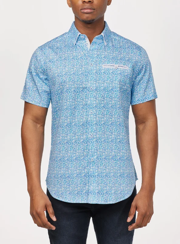 Shop affordable and stylish clothing – Limited-time discounts. Circle print short-sleeved shirt Shop affordable and stylish clothing – Limited-time discounts. Circle print short-sleeved shirt