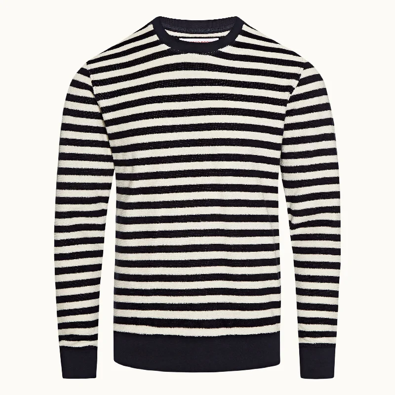 Special offer: Save on everyday clothing essentials – Shop now!  Pierce Lux Stripe