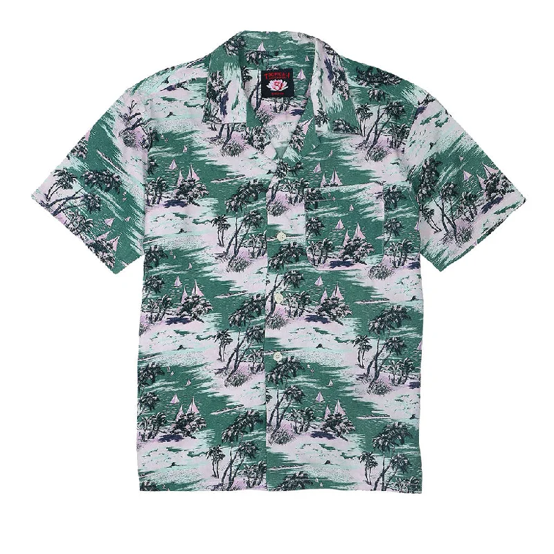 Buy now, pay later – exclusive savings on men’s clothing. TROPICALI Short Sleeve 1-Pocket Flat Collar Hawaiian Shirt - Green Boats Buy now, pay later – exclusive savings on men’s clothing. TROPICALI Short Sleeve 1-Pocket Flat Collar Hawaiian Shirt - Green Boats
