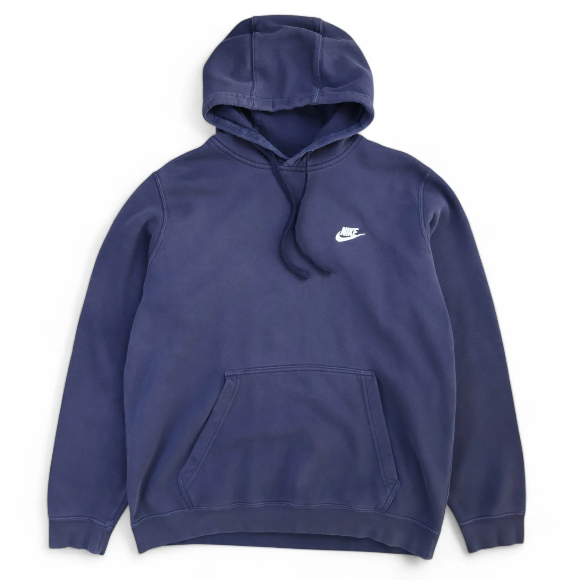 Shop the hottest fashion trends for less –  deals you can’t miss.  Nike Hoodie (L)