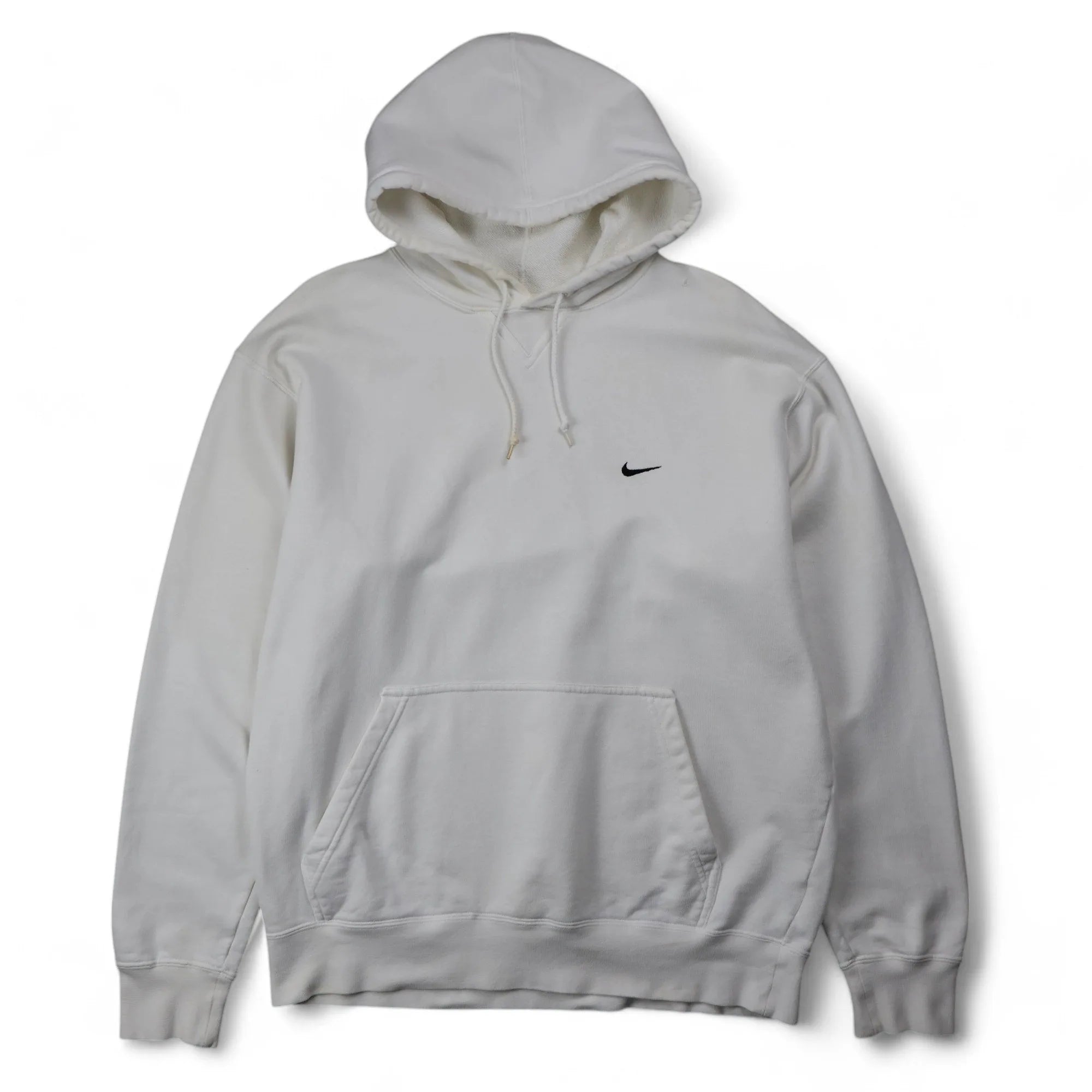 Flash discounts – men’s clothing essentials for less.  Nike Hoodie (L)