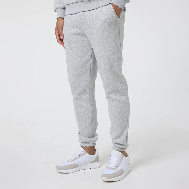 Upgrade your wardrobe with stylish clothing at discounted prices. Relaxed Fit Cuffed Jogger | Grey Marl Upgrade your wardrobe with stylish clothing at discounted prices. Relaxed Fit Cuffed Jogger | Grey Marl