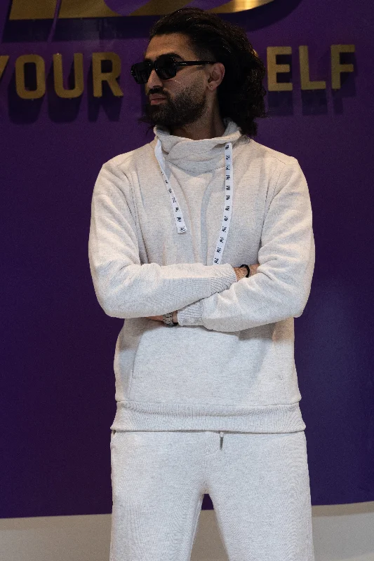 Shop the latest men's clothing trends at a fraction of the price.  Sweater Créme met Col | Hoodie créme met Col | 778859